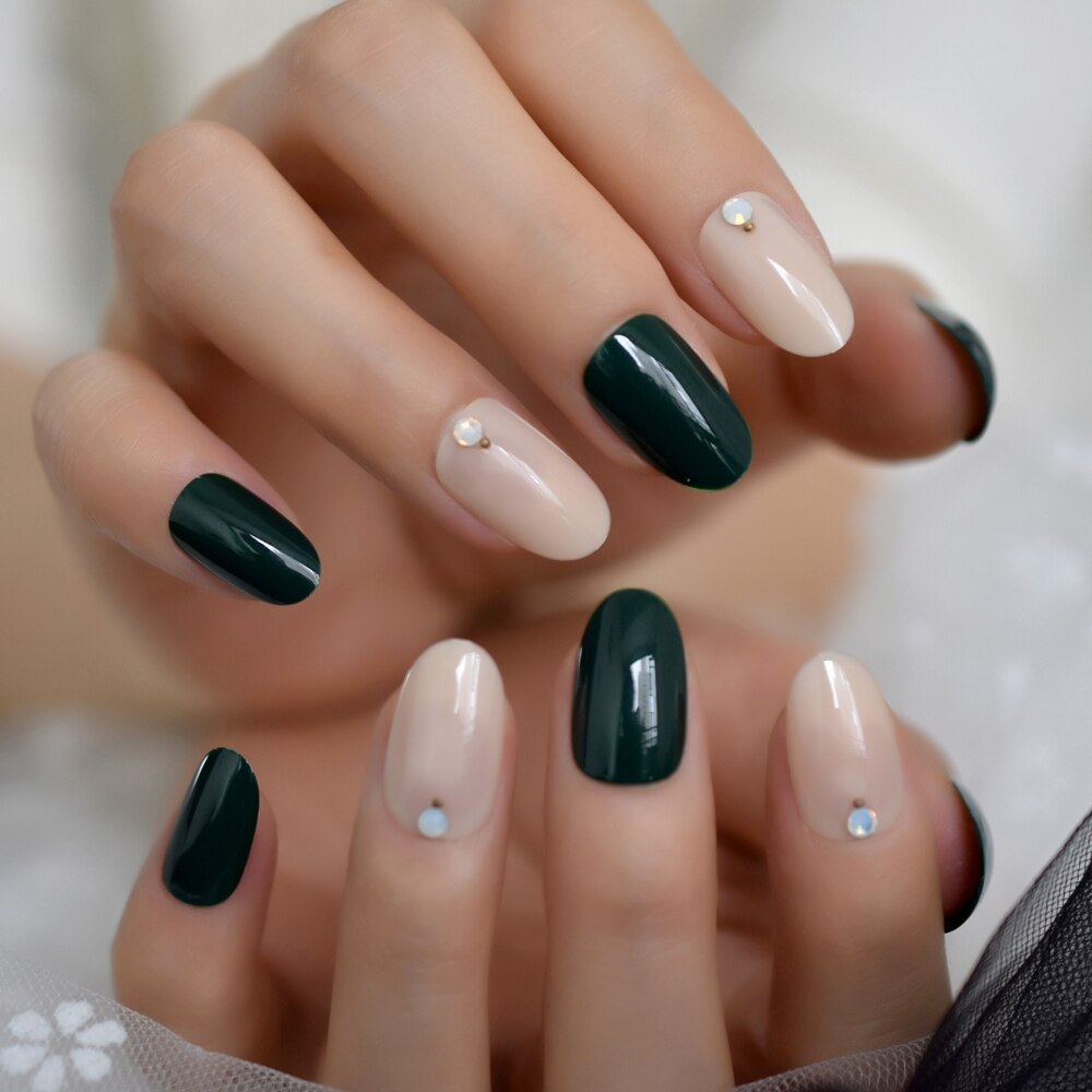 Codzienne sztuczne paznokcie krótkie średniej wielkości owalne prasy na paznokcie kolor manicure dekoracyjne porady z dżetów: L5600