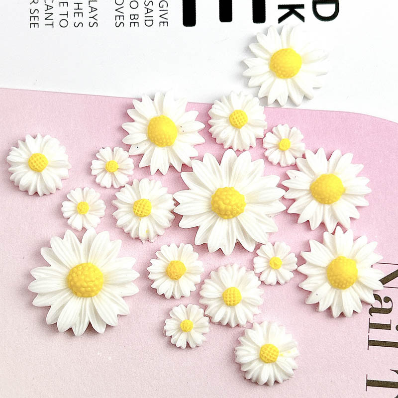 50 Uds. De Mini dijes de margaritas de resina 3D para uñas, flores blancas, decoración artística de uñas de verano, accesorios de manicura DIY, manualidades