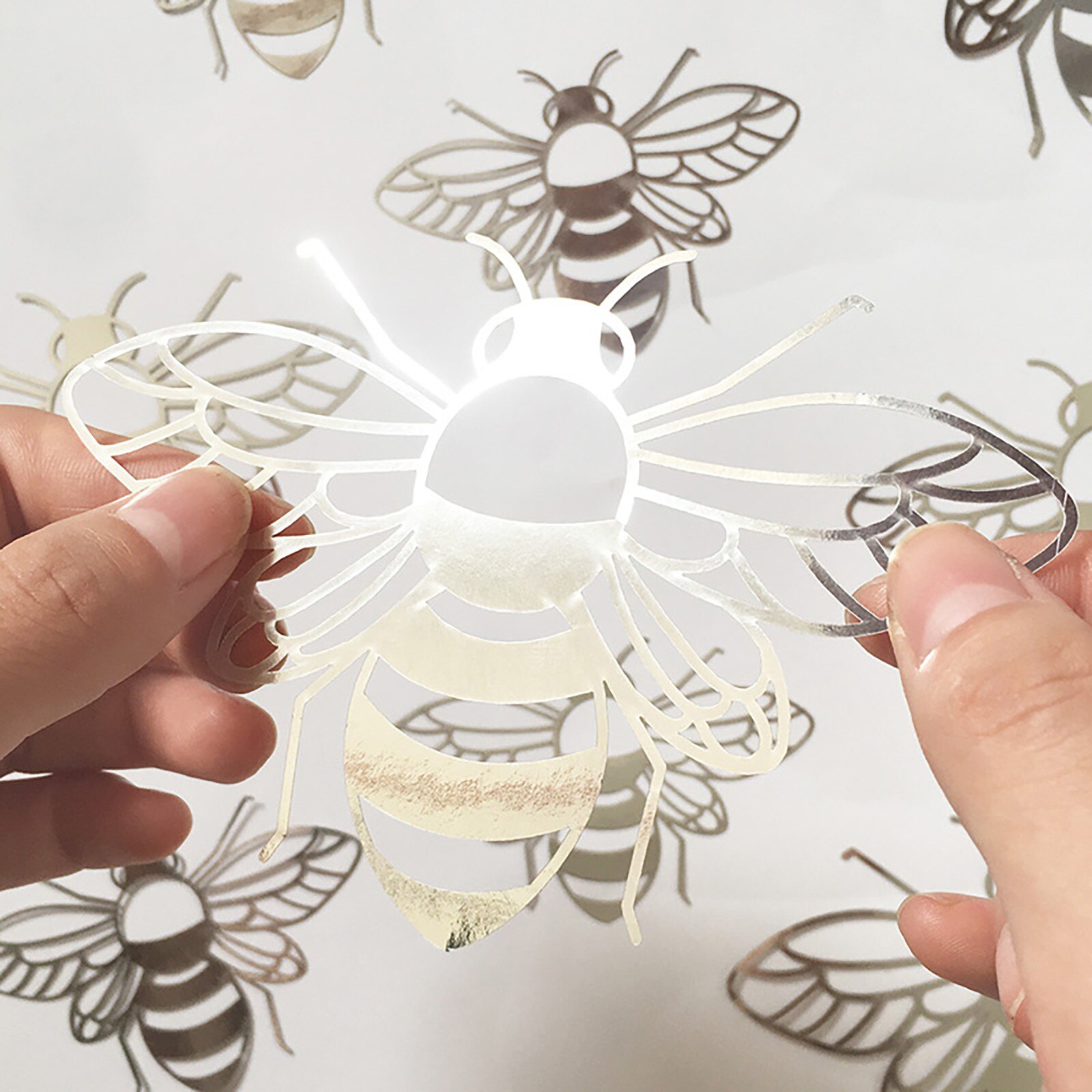 12Pcs Hollow Bee Muurstickers Woondecoratie Feestelijke Party Arrangement Karton Woondecoratie Venster Decals Home Decor
