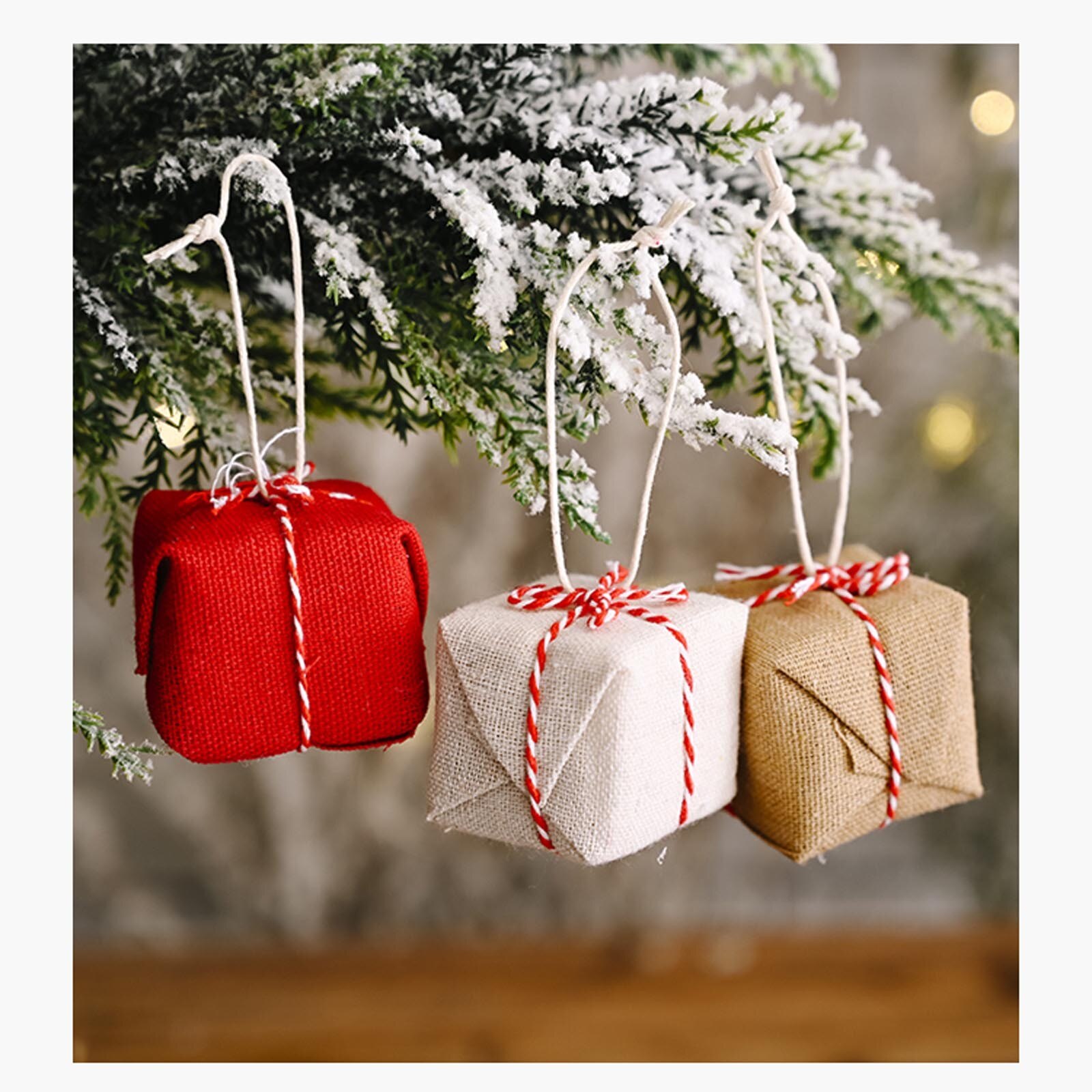 Kerst Ornament Kerstboomversiering Rood & Wit & Kaki Linnen Geschenkdoos Hanger 1Pc Boże Narodzenie