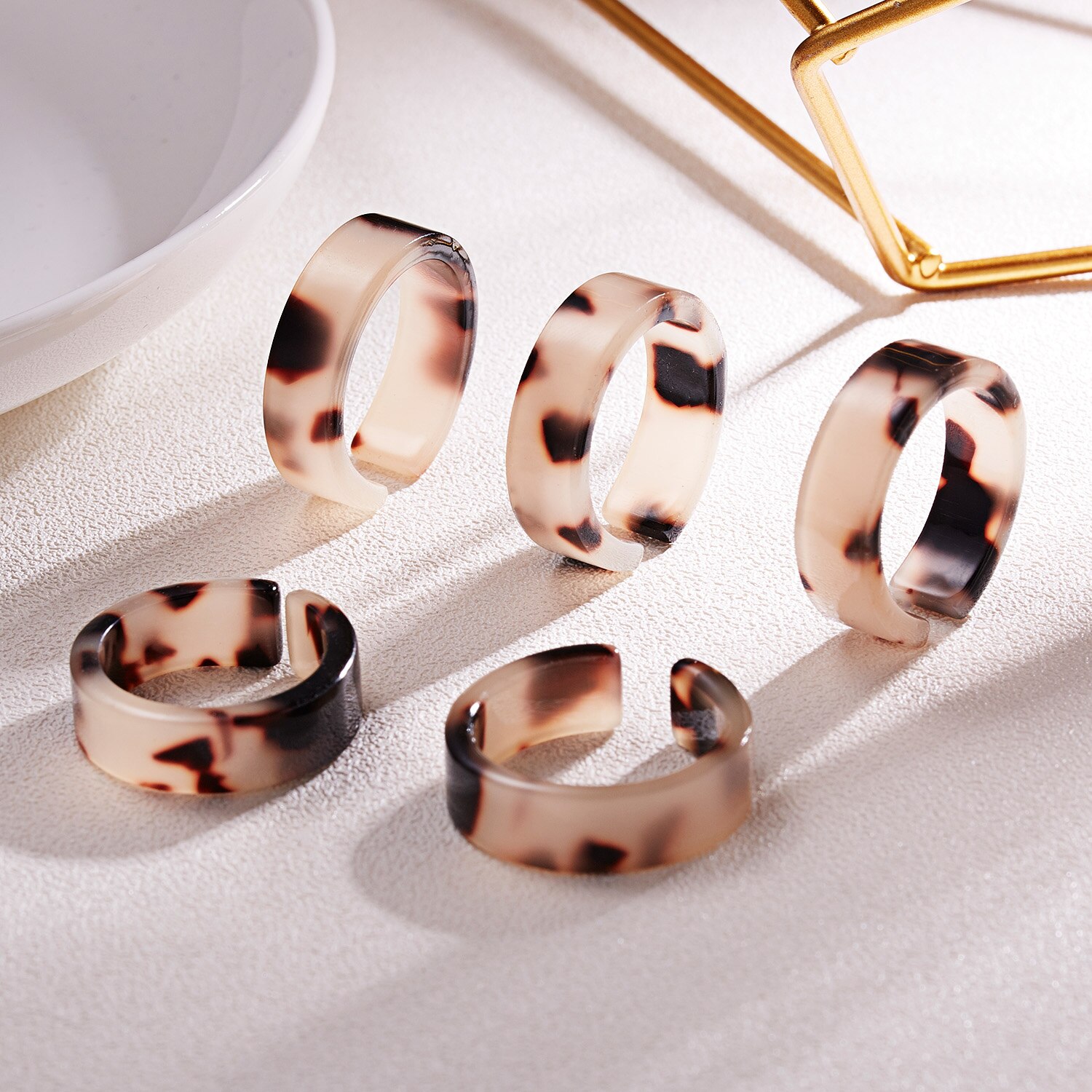 Stile coreano 5 pezzi Set anello Versatile adorabile per le donne fascino ragazza moda anelli in resina accessori per gioielli con stampa leopardo all&#39;ingrosso: RI21Y0217-3-5pcs