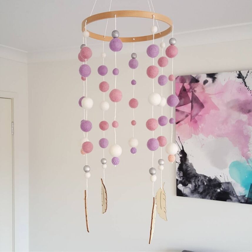 Baby bett Rasseln Handy, Mobiltelefon Windspiele mit Flauschigen Ball Art Zimmer Dekor Bett Hängen spielzeug Zelt Dekor schöNe Fotografie Requisiten