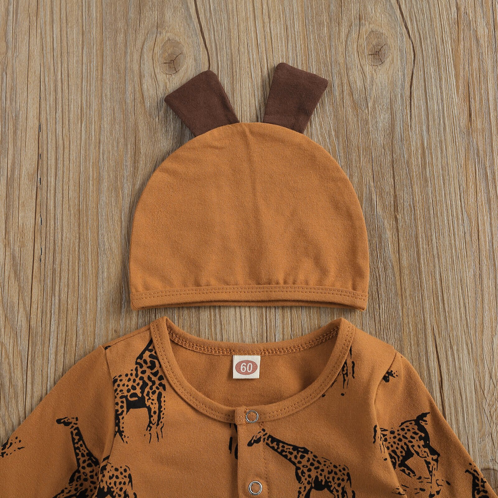 0-6M Baby Baby Meisje Jongen Lente Giraffe Print 2 Stuks Set Lange Mouwen Footie + gewei Cap Koffie/Wit Pasgeboren Outfit