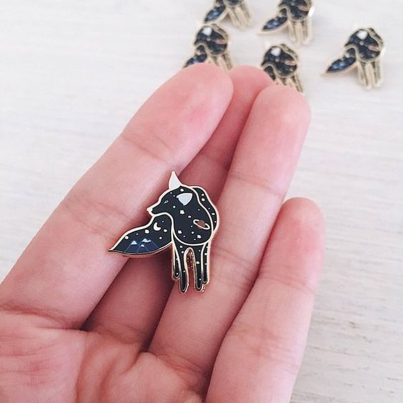 Galaxy Vos Broche Majic Dier Emaille Pin Fantasy Montain Ster Badge Night Sky Planet Sieraden