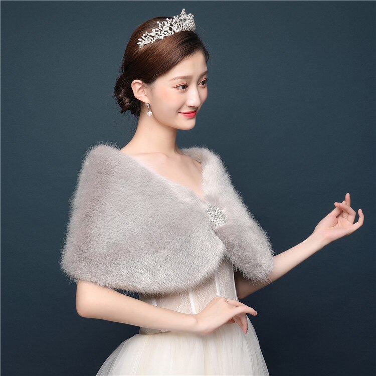 JaneVini Winter Grau Pelz Abend Bolero für Frauen Perlen Stift Braut Umhänge Stola Hochzeit Faux Fell wickeln Schal Partei Mantel Bolero