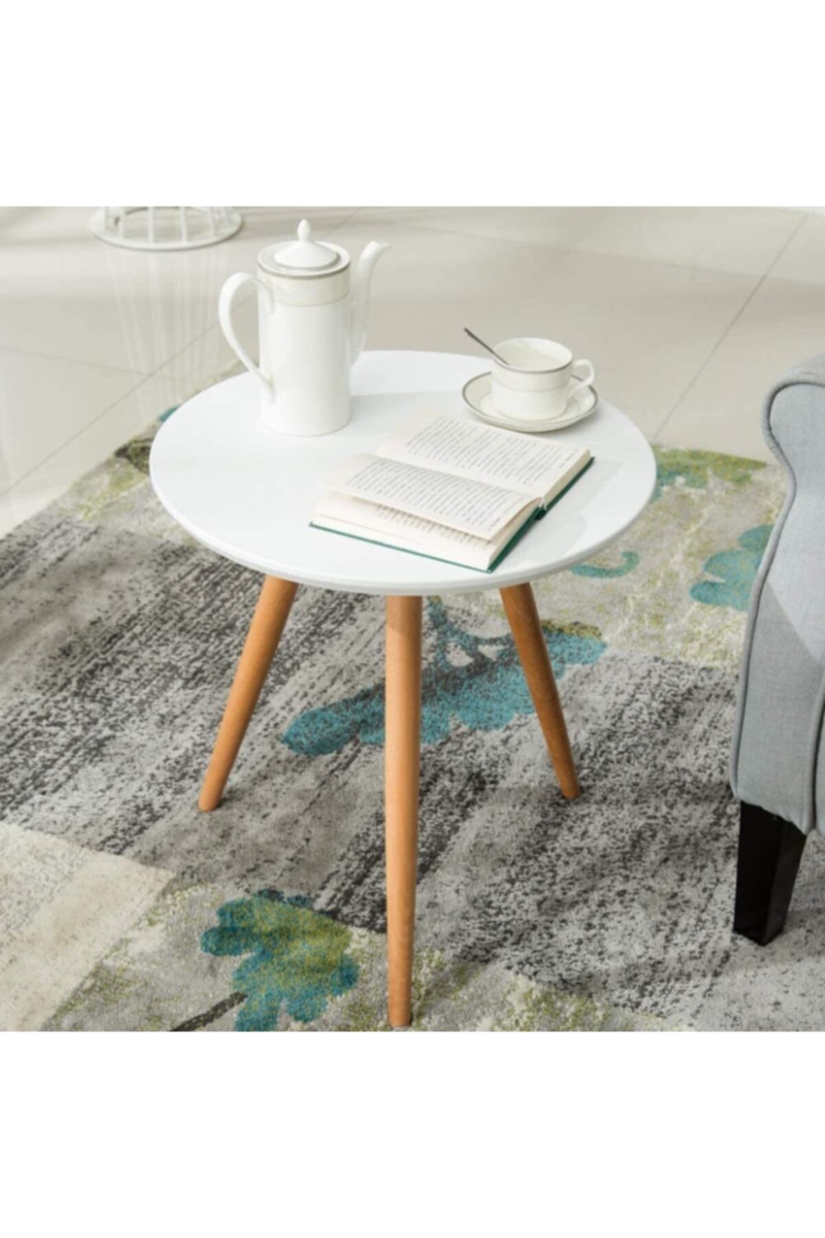 Nordic Simple Small Tea Table Corners Round Coffee Table Living Room Mini Sofa Side Table