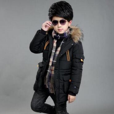 Chaquetas de invierno para niños, Parkas de plumón para niños de 5 a 15 años, abrigos con capucha, prendas de vestir de invierno con Cuello de piel: Negro / 4