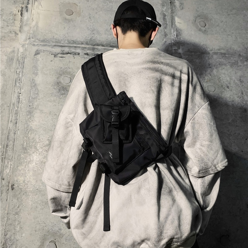 Multifunction Men Crossbody Bags Waterproof Nylon Chest Pack Hip Hop Style Black Messengers Shoulder Bag Streetwear