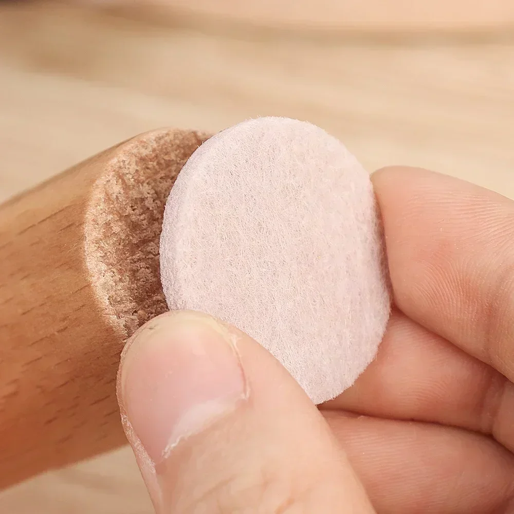 Selbst klebende Filz Stuhl beine Pads Hartholz Bodenschutz Filz matt Möbel Tischbeine Abdeckung runden Boden Anti-Kratz-Pads