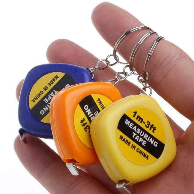 Mini stalen meetlint voor kinderen, lengtemeter, sleutelhanger, gemakkelijk intrekbaar meetlint, sleutelhanger, klein meetlint, willekeurige kleur