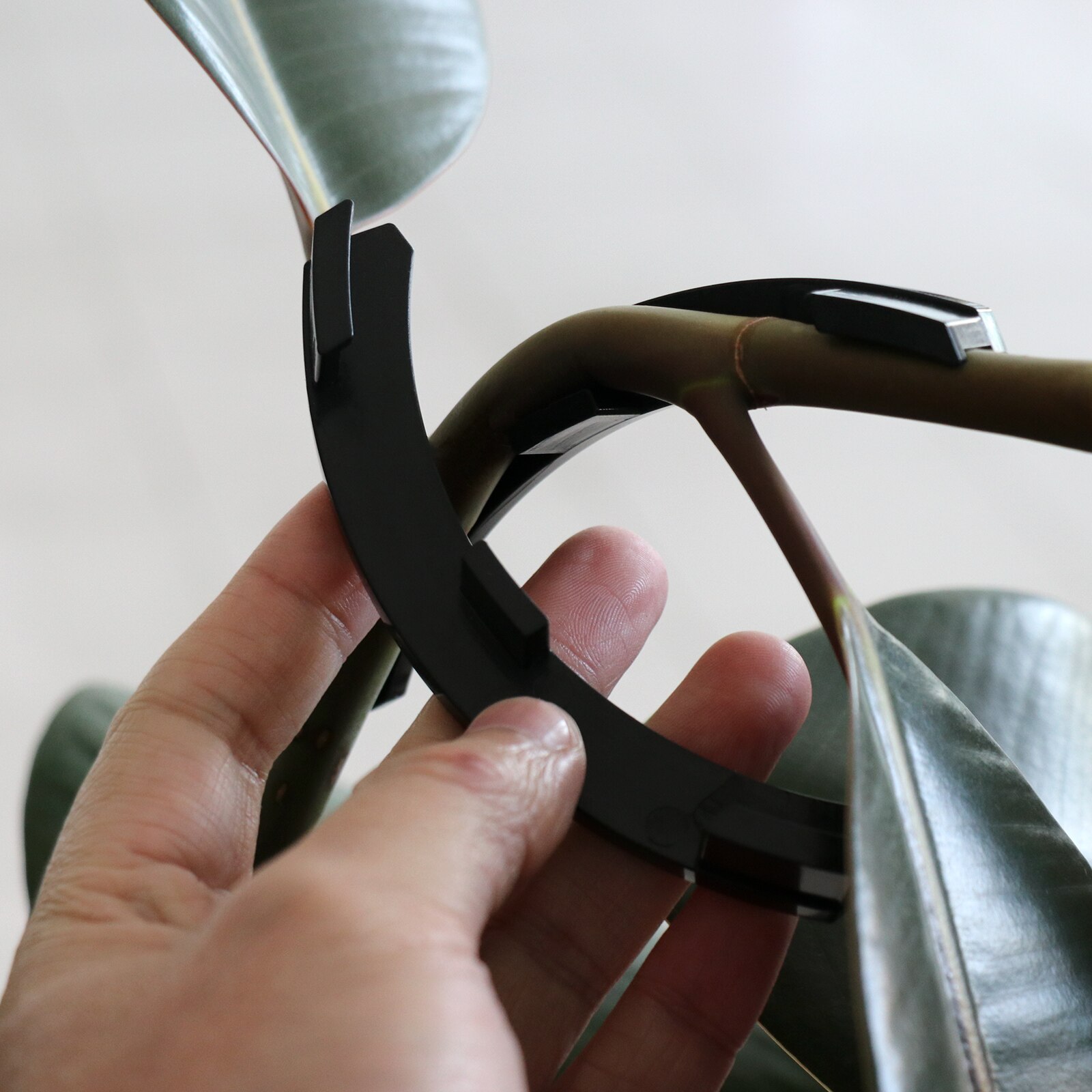 12Pcs 90 Degree Plant Bender for Low Stress Training and Plant Degree Plant Bender Plant Training Curved Plant Holder