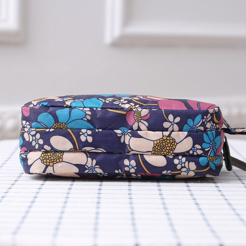 Mini cartera con cremallera para mujer, tarjetero, monedero pequeño, bolso de mano de cuero, 3 capas