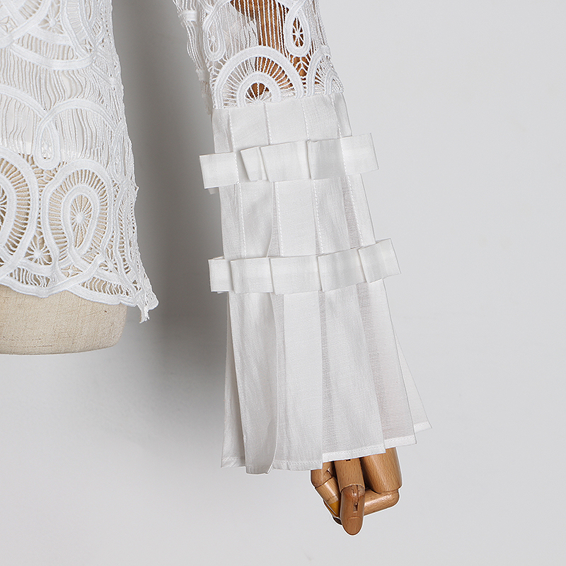 Twotwinstyle vintage patchwork kanten blouses voor vrouwen reverskraag flare lange mouwen uitgeholde shirts vrouwelijke vloed