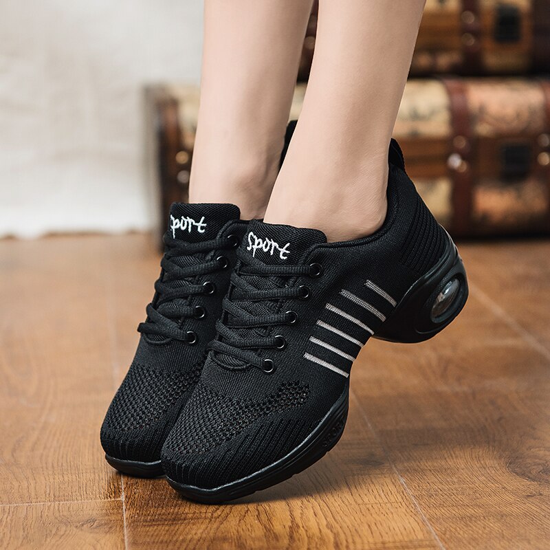 Danssneakers Dames - Ademend Mesh Bovenwerk, Zachte PU Zool, Veters Jazz Modern Dansschoenen