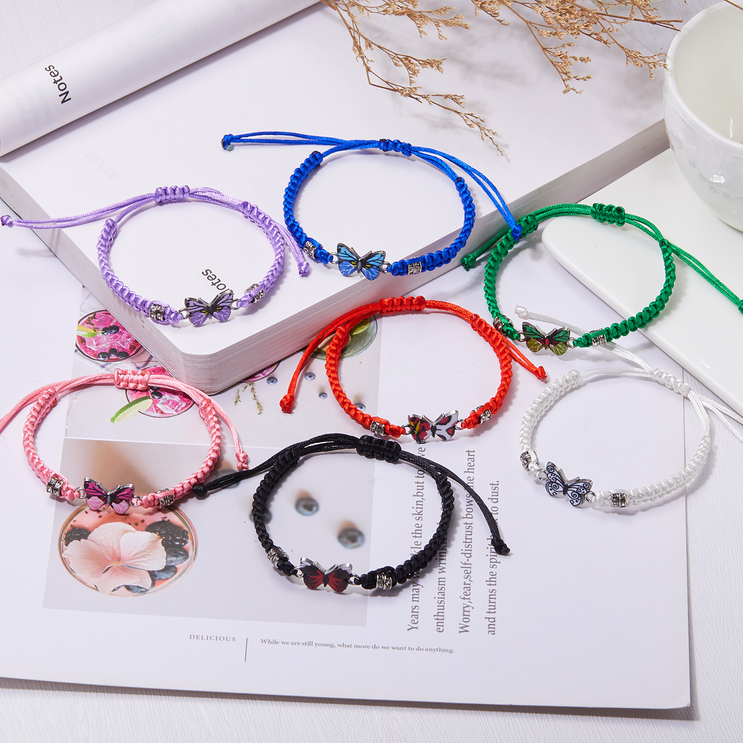 Pulsera de cuerda trenzada hecha a mano para mujer, pulseras con colgante de animales y mariposas coloridas, de joyería para