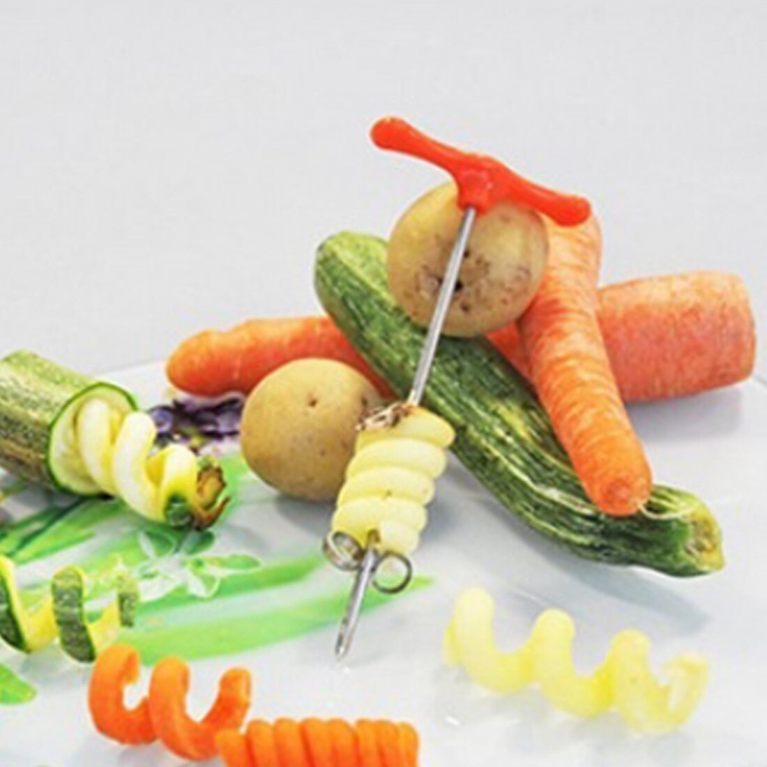 Nuttig 1 PCS Magic Groente-en Spiraal Snijder Handleiding Aardappel Roller Spiraal Mes Keuken Carving Tool