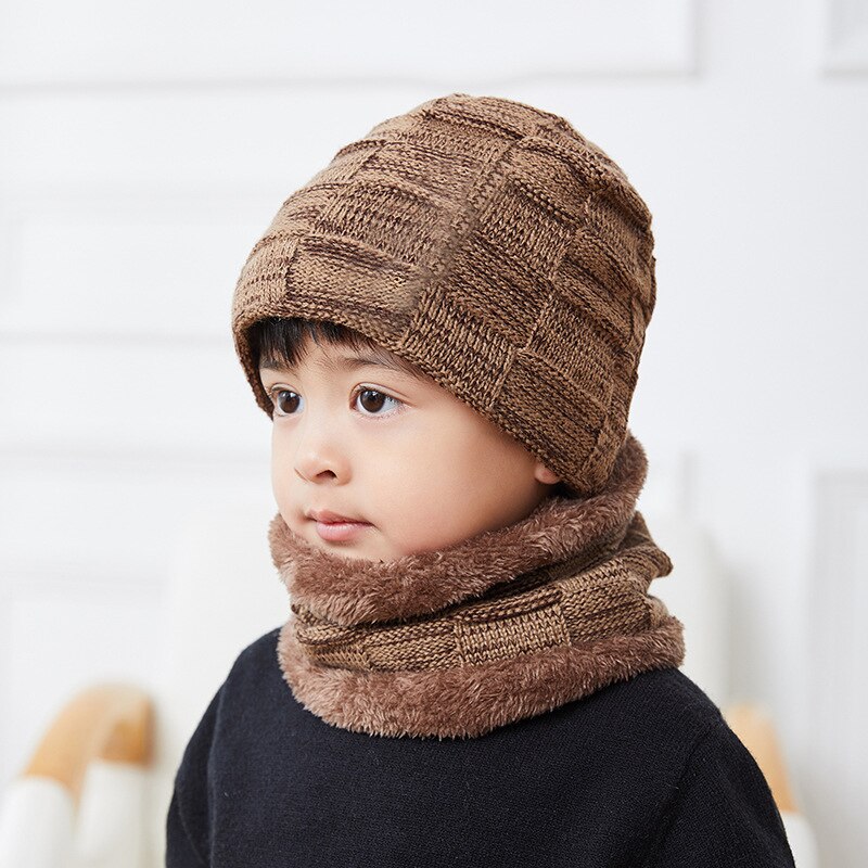 Winter Beanie Hoeden Sjaal Set Warme Muts Skull Cap Halswarmer Met Dikke Fleece Gevoerde Winter Hoed En Sjaal voor Mannen Vrouwen: kid   Khaki
