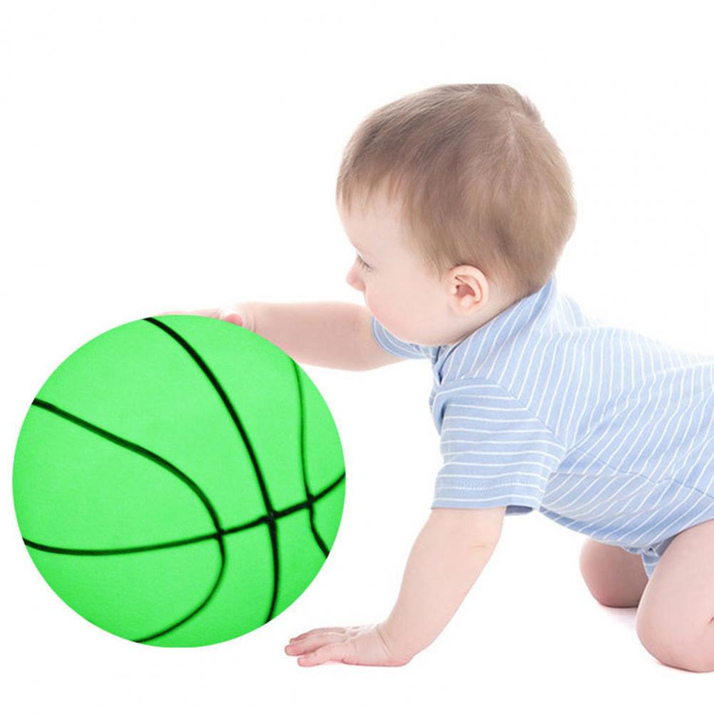 Licht hoch Basketball Hohe Elastizität Batterie-freies PVC Hohe Helle Holographische Basketball für freundlicher