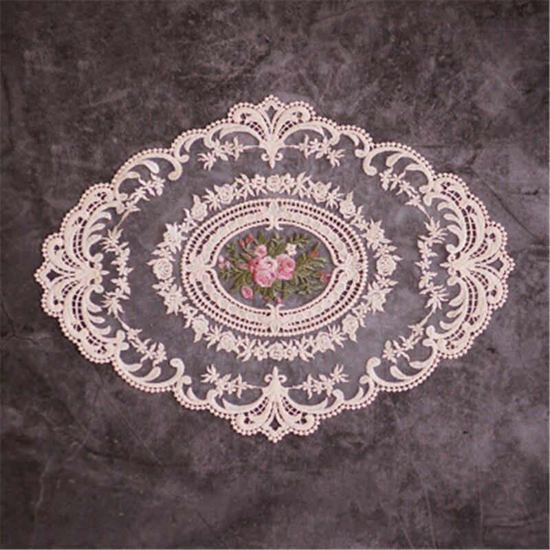 Table broderie artisanat napperon style européen dentelle tissu isolation thermique panneau tapis Anti-brûlure caboteur rétro dentelle tapis de Table
