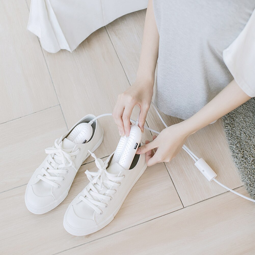 Schuh Trockner Tragbare Sterilisation Atmungsaktive Elektrische Schuhe Heizung Haushalt zeitliche Koordinierung Schnelle Heizung Gerät Erhitzt matt Heizung Pads