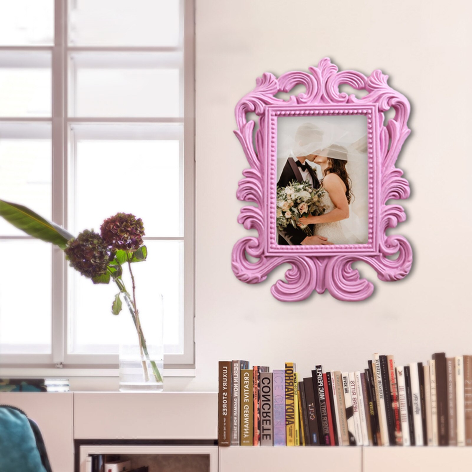 Retro Floral Photo Frame Elliptical Desktop Picture Frame Ornament Small Baroque Photo Holder Photo Prop Wedding Home Decor
