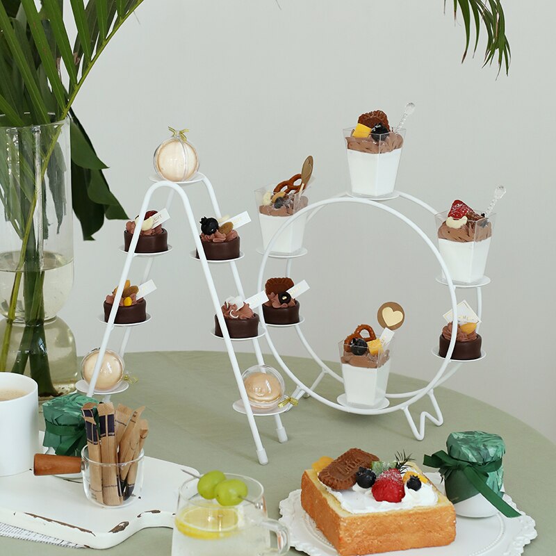Sweetgo macaroon hållare pariservit hjul stege form dessert cupcake brickor för bröllop bord fest leverantör heminredning