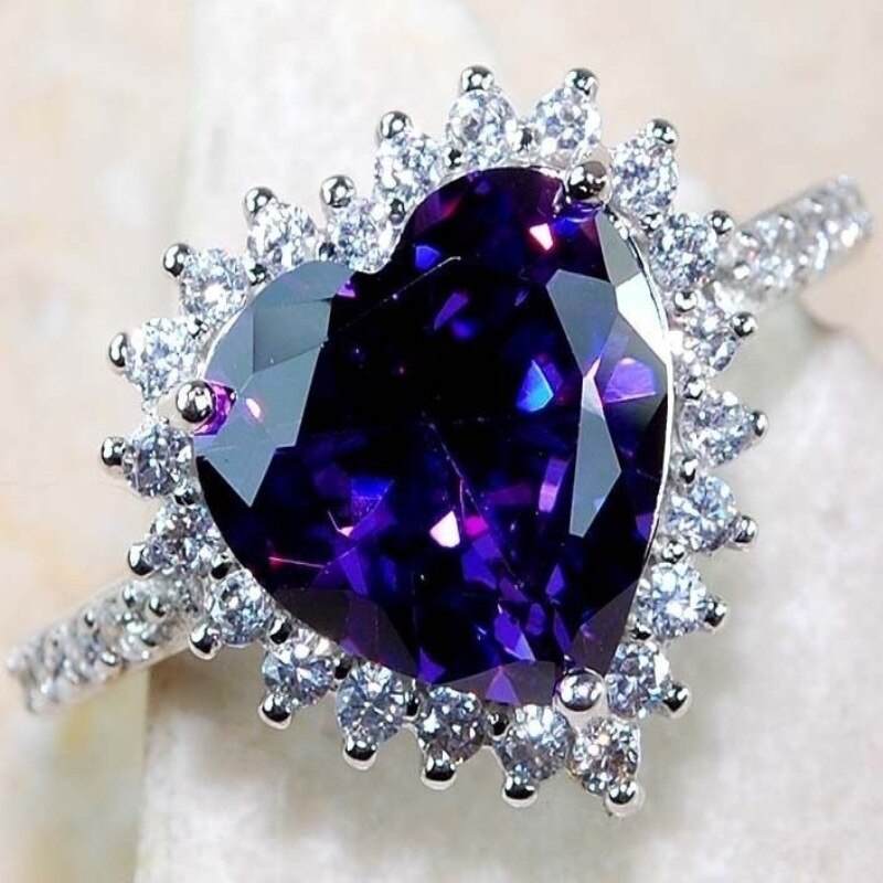 Charm Silver Color Women's Rings Purple Heart Shape Zircon Queen Rings Crystal Princess Bands Engagement Wedding Jewelry