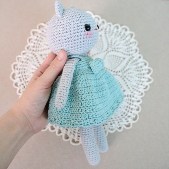 Silver Kitty AMIGURUMI crochet toy and doll rattle