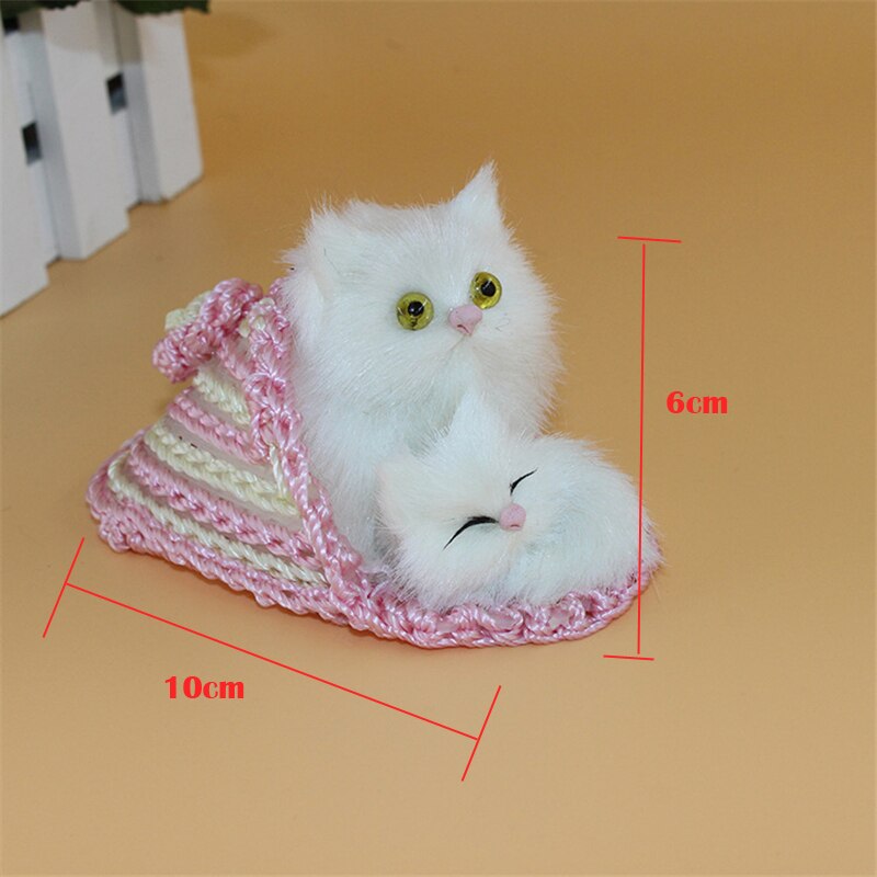 To katter på tøffelen nydelig mamma katt og baby kattunge leketøy for barn blid dukke søt simulering interessant bil hjemmeinnredning 10*6*5cm
