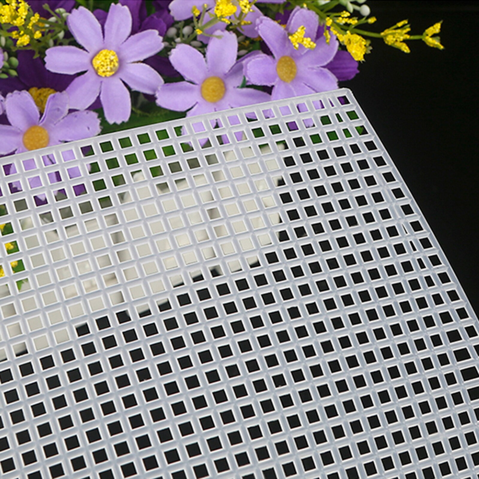 Plastic Mesh Cloth For Bag Making DIY Handcraft Bags Weaving Material Latch Hook Bags Made Plastic Grid Hook Crafts Accessories