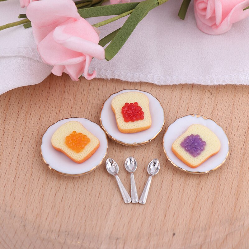 3Pcs/set 1:12 Dollhouse Mini Toast With Small Plate Spoon Miniature Dollhouse Accessories Cute Decoration Toast
