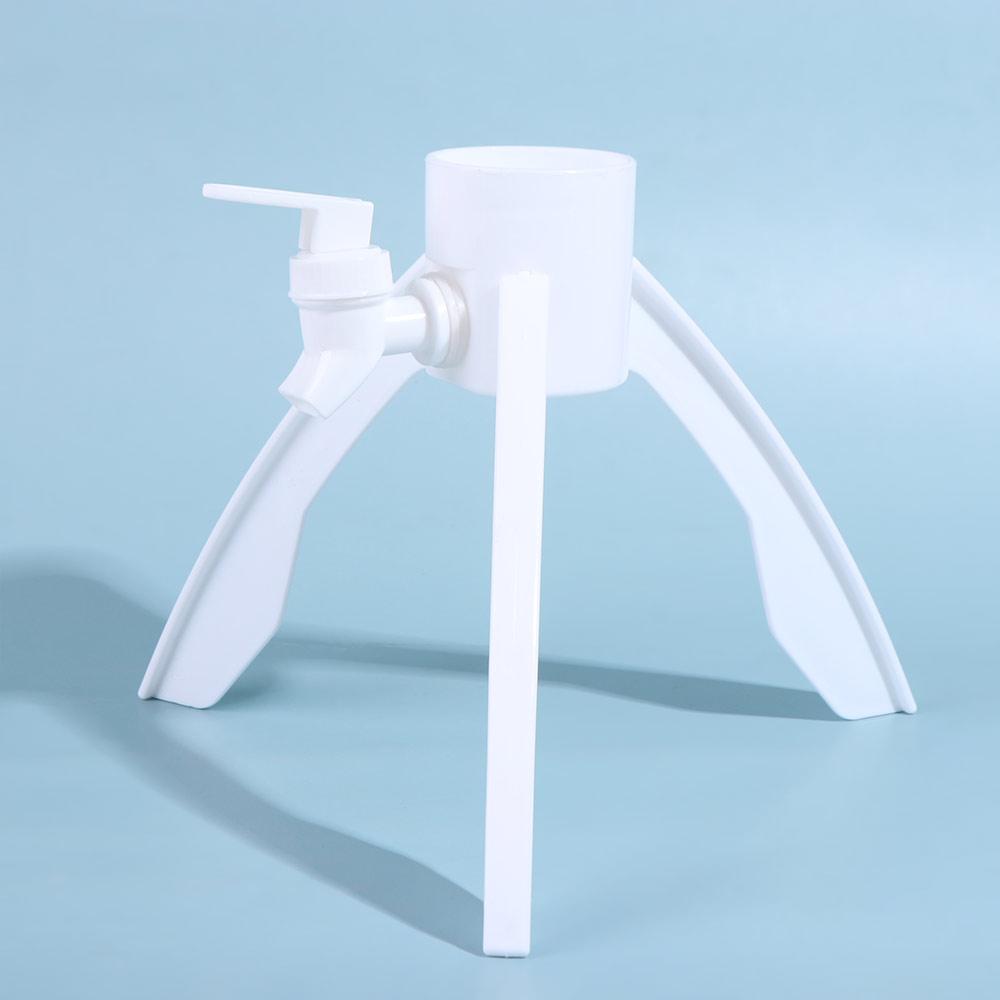 Stojak na butelki z wodą mineralną, odwrócony, oszczędzający pracę, wytrzymały, o dużej nośności, zawór robić butelek z wodą, podpórka robić butelek z wodą, woda mineralna.