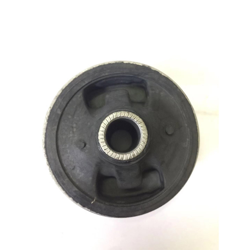 Front Control Arm Bushing For Toyota Corolla ZZE121L ZZE123 ZZE123L CE120 NZE121 48655-12170 48654-12120: 48655-12170