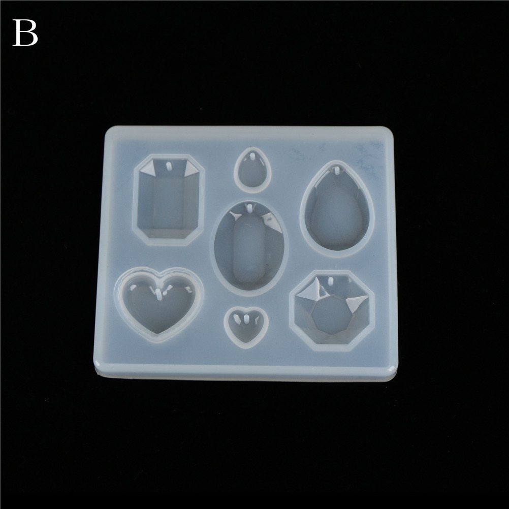 1Stck Epoxid Anhänger Handwerk Werkzeug Handgemachte DIY Silikon bilden Harz Tasten Herz knapp Anhänger Schmuck Machen bilden: B