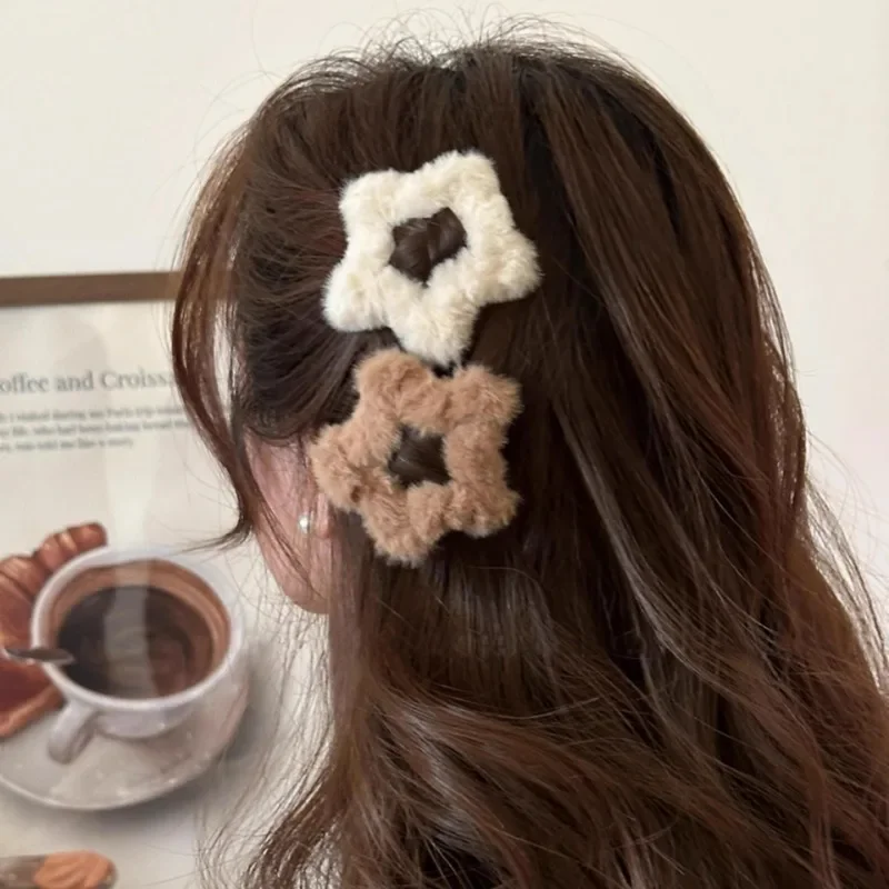 Ins Korean Plush Star Hair Clips for Women Girls Y2K Sweet Fluffy Star Hairpins Barrettes Hair Accessories Headwear