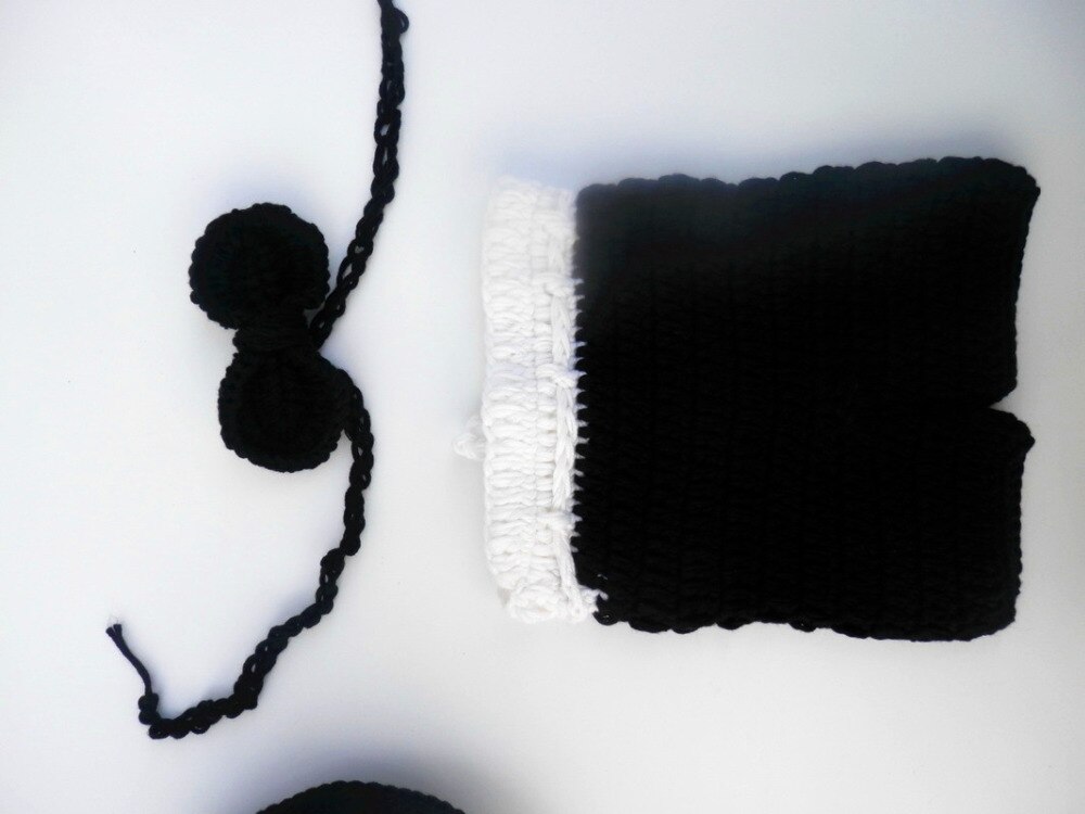 Spedizione gratuita, baby black top-hat , baby boys Gentleman Crochet cappelli, papillon e set di pantaloni, neonato foto Prop dimensioni: 0-1m,3-4m