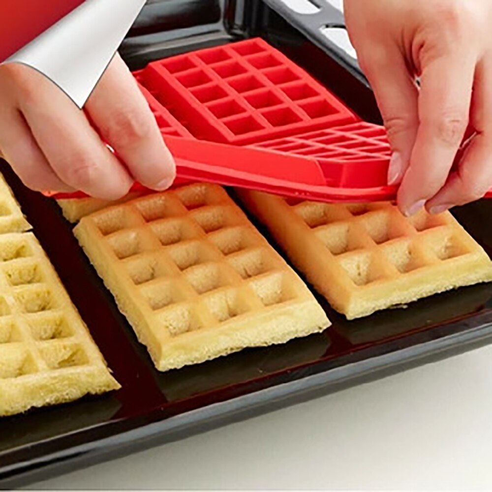 4 Grid Waffle Mold Kitchen Silicone Rectangular Waffles Pan Cake Baking Mould Waffle Tray
