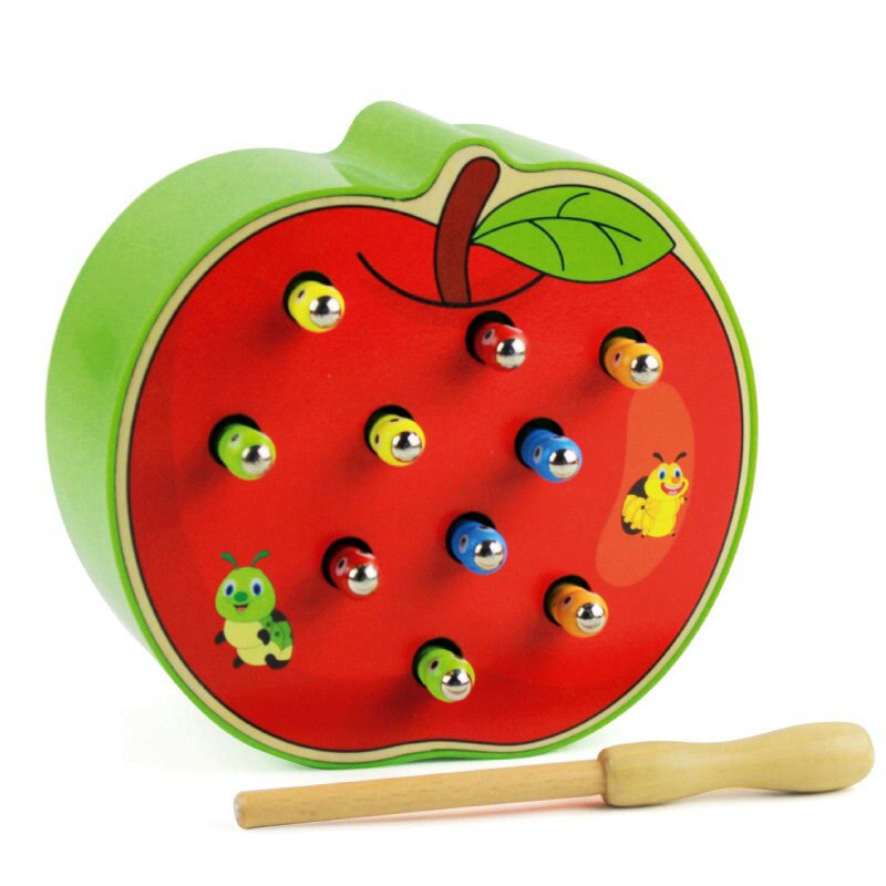 Magnetisk larve og æble / jordbær fangstorm / fiskespil, børns magnetisk fangstorm tidligt uddannet trælegetøj: Jordbær