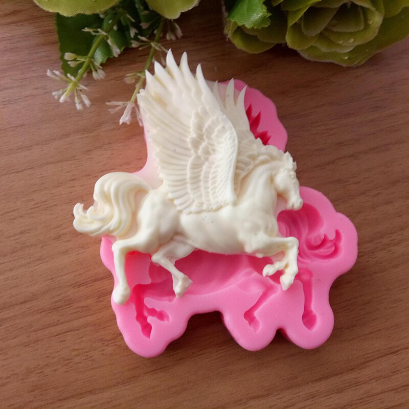 1 Pcs 3D Paard Fondant Siliconen Mal Eenhoorn Zeep Cake Decor Bakken Mallen Pegasus Taart Decoreren Gereedschappen Cakevorm Vleugels TSLM1