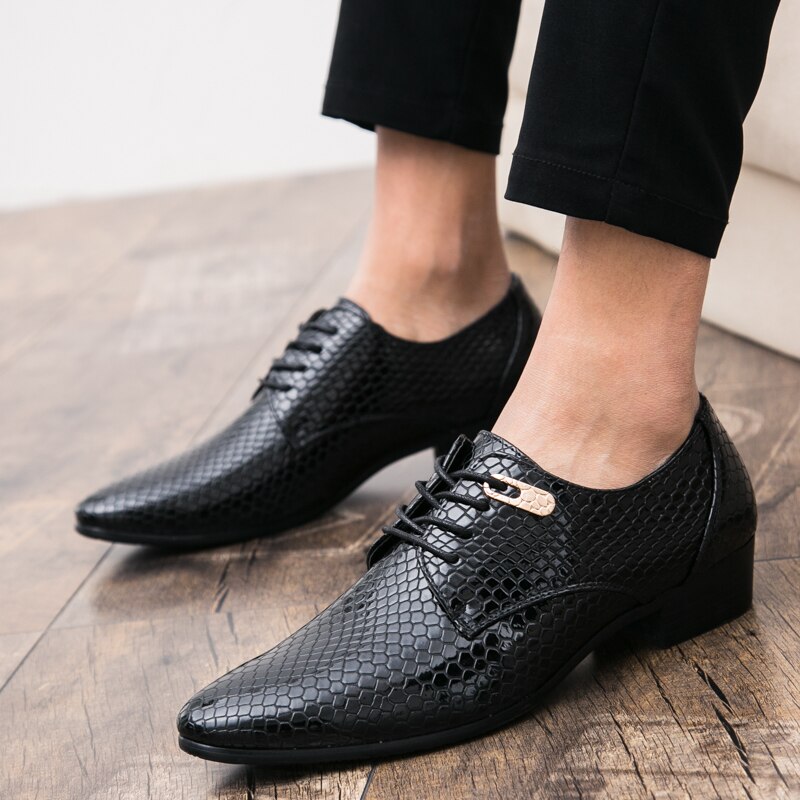 CIMIM Brand Men Pointed Toe Dress Shoes Snake Leather Shoes Men Business Office Casual Shoes Big Size Formal Men Wedding Shoes