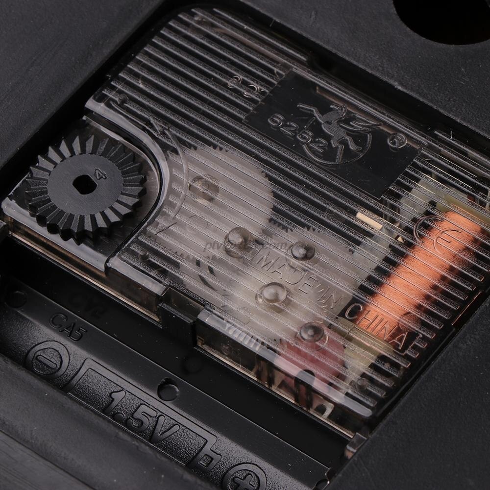 12 tommers fransk årgang stil veggklokke loslitt elegant blomster lappeteppe batteridrevet stille ikke-tikkende digital stille feie hom