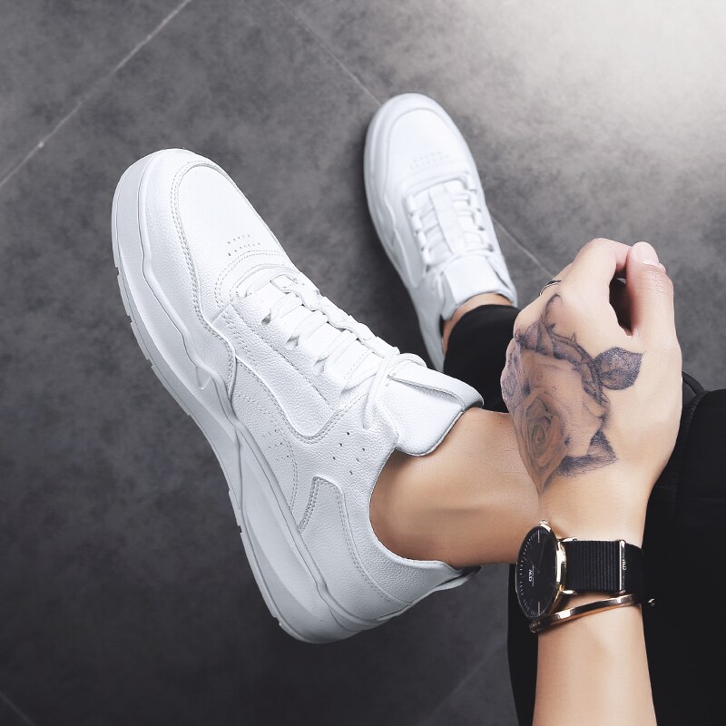 Åndbare hombre mesh sneakers arbejde afslappet mand sneaker sko zapatillas på sikkerhedssko blade sko herre zapatos komfortable