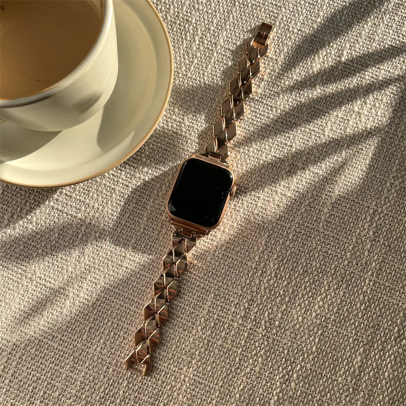 Cinturino in acciaio inossidabile per cinturino Apple Watch 49 45 44 42 41 40 38mm, cinturino con fibbia in metallo per Apple Watch Series 9 8 7 Ultra 6 5 4 SE