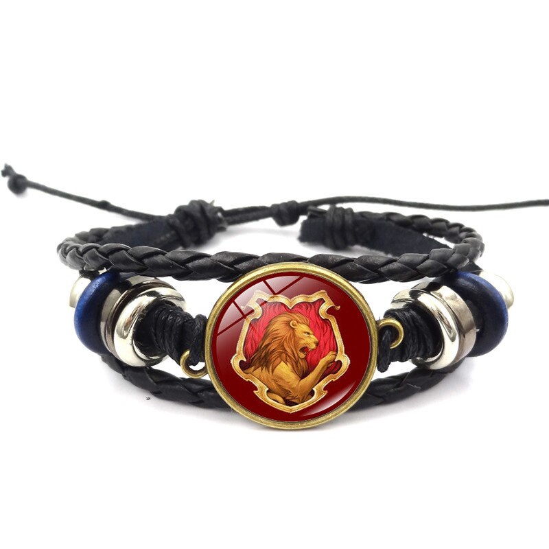 custom jewelry: K