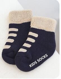 2-4 Jahre Winter Baumwolle Baby Karikatur Socken Dicke Warme Streifen Frottee Socken für freundlicher Rutschfeste Socken für Kleinkind freundlicher: dunkel Blau