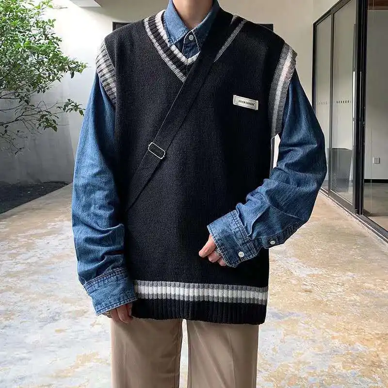 Männer Gestrickte Weste Koreanischen Stil Weste Herbst und Winter Jahrgang zur Seite fahren Männlich Harajuku verlieren passen Offen Neue in Billig