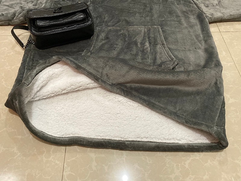 Zimowe ciepłe TV kieszonkowe koce z kapturem dorośli szlafrok sofa przytulny koc bluza stałe pluszowe koralowe koce polarowe znosić