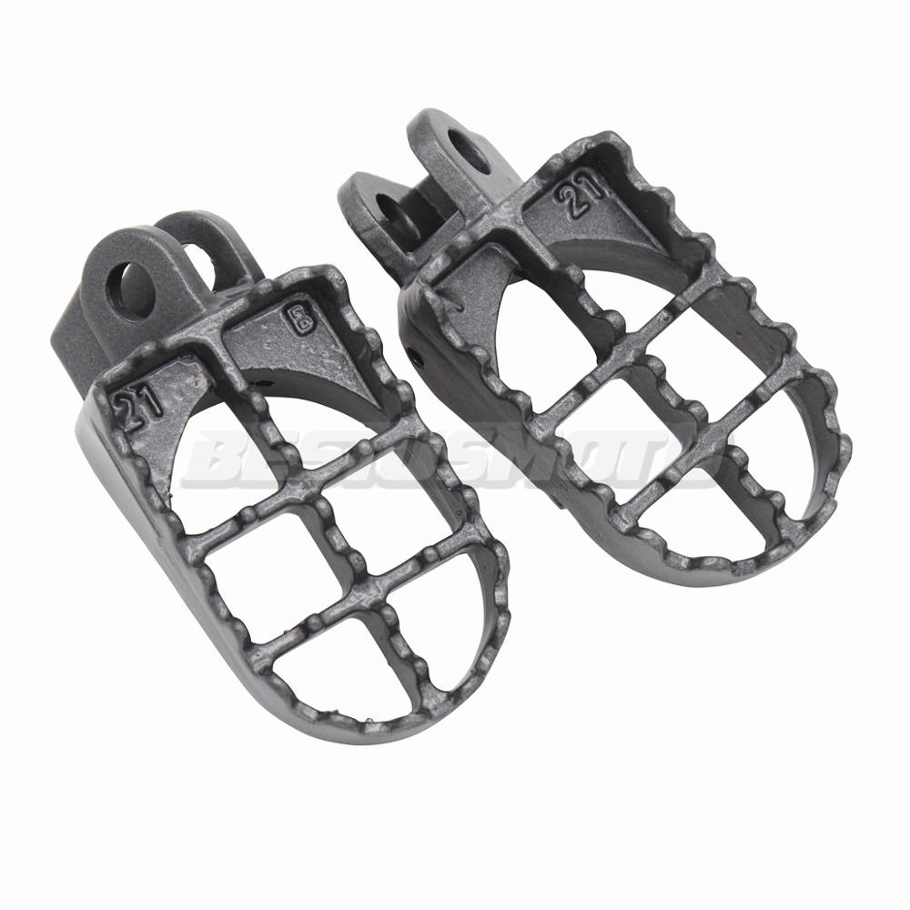 thumbnail image 2 of Steel MX Foot Pegs – Fits Kawasaki KLX 400, Suzuki RM125, RM250, DR-Z400 2 of 5