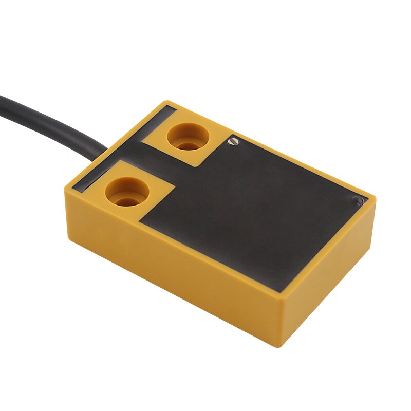 CR12-8DN non-contact externally attached liquid level and water level sensor liquid induction capacitive flat proximity switch