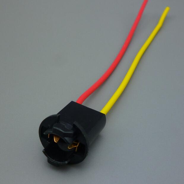 Shhworldsea 2 stk  t10 w5w t5 blød pære holder adaptere kabel led pære stik sokkel kile base pære stik: T10ru-2 stk